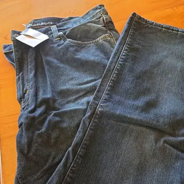 에디 바우어 청바지