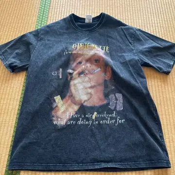 Dishonette 다크 그레이 T셔츠