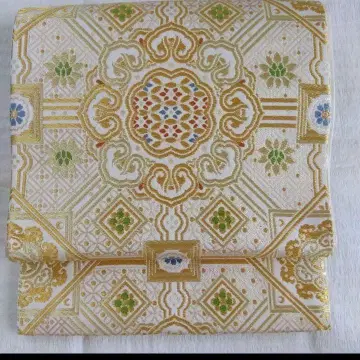 후쿠로 오비 골드 컬러와 다색의 기하학 패턴