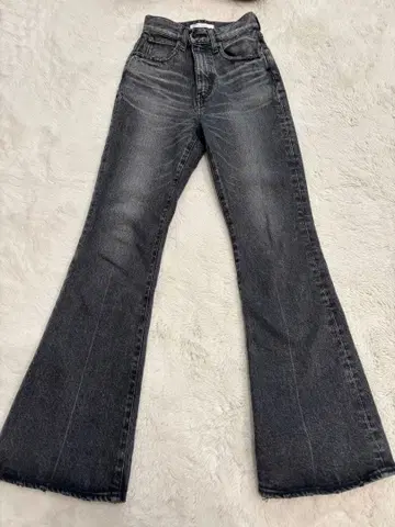 MOUSSY MVS BLACK FLARE 부츠컷 데님 23