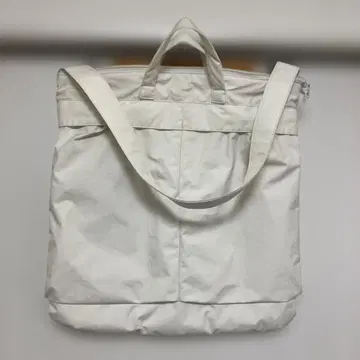 era. 이라 no helmet bag WHITE