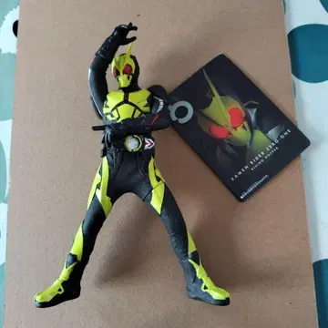 가면라이더 제로원 PVC 피규어