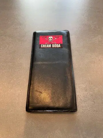 CREAM SODA 블랙 장지갑