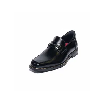 블랙 가죽 로퍼 버클 포함