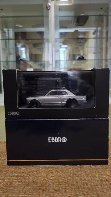 1/43 에브로 닛산 스카이라인 2000 GT-R KPGC10 1971