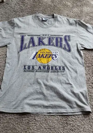 새상품급 로스앤젤레스 레이커스 T셔츠