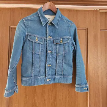Lee x niko and - 라이트 블루 데님 자켓