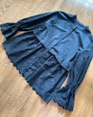 플라스테 PLST 블랙 컷워크 레이스 셔츠 사이즈: S