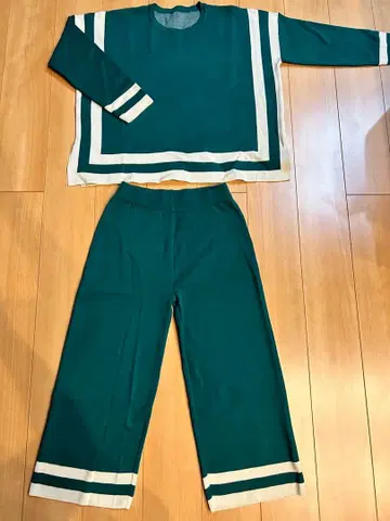 여성용 셋업 M 사이즈 그린