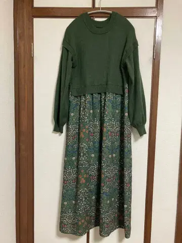 리브인컴포트 어른 모리스 화려한 니트 절개 원피스 그린 S