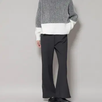 새상품 나노 유니버스 지퍼 슬릿 팬츠