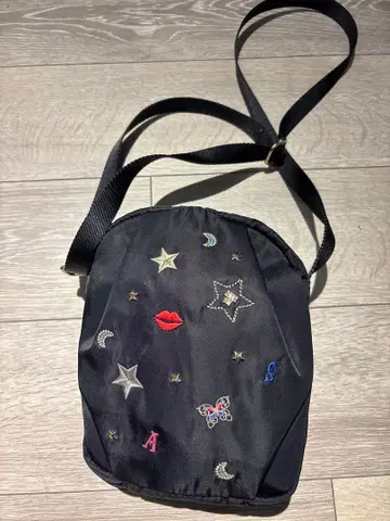 ANNA SUI 자수 숄더백 블랙 사선 크로스