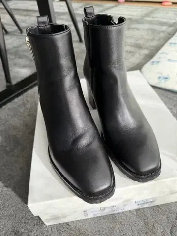 다이애나 숏부츠 22.5cm