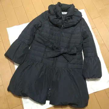 갤러리 비스콘티 새상품급 - 일부분 하자품 다운 코트