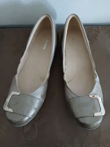 시착만 페달라 24.5 EE 발레 슈즈 베이지 골드