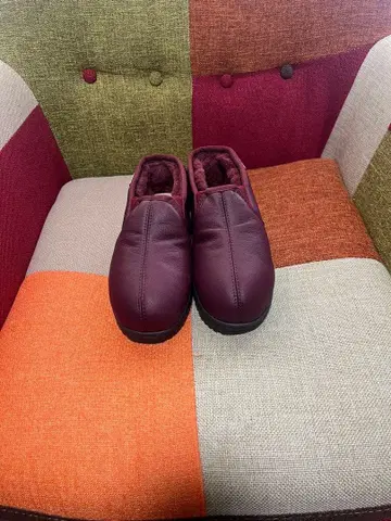 [ 미사용 새상품 ] 에스타시온 S 사이즈 ( 22.0부터 22.5 )