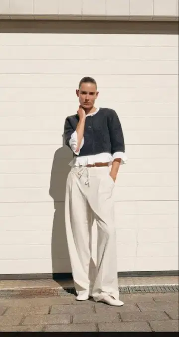 ZARA 포플린 콤비 니트 자켓 다크 그레이 색상 M