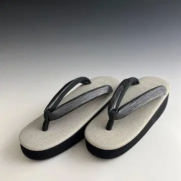 미사용 새상품  카렌 로쏘 카페 조리 M 사이즈 M1