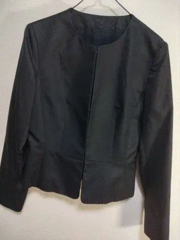 블랙 노카라 자켓