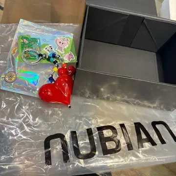 NUBIAN 하트형 키링 미사용 새상품