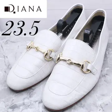 [ 172 ] 다이애나 골드 비트 로퍼 악어 엠보싱 화이트 23.5