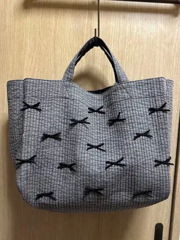 리본누비 토트백 미사용