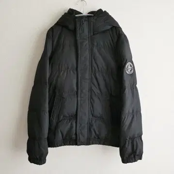 Abercrombie & Fitch KEMPSHALL 다운 자켓