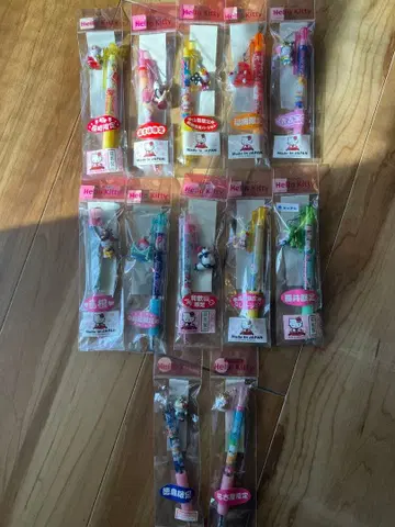 헬로 키티 고토치 볼펜