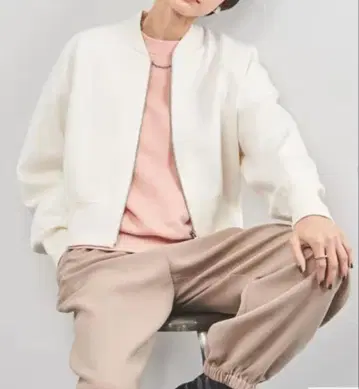 유나이티드 애로우즈 COMFY 니트 블루종