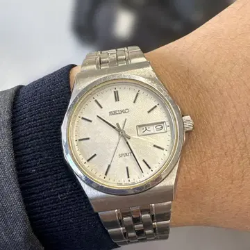 세이코 스피릿 손목시계 실버