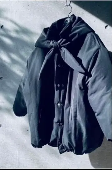 HOWDY. 눈사람 블랙