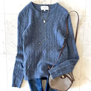 새상품급 그린 라벨 릴랙싱 캐시미어 100% 케이블 니트 블루 L