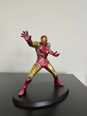 캡틴 아메리카 아이언맨 마크 85 피규어 세트