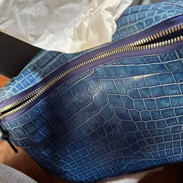 네이비 나염 크로커다일 바디 백