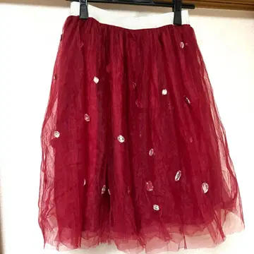 MIIA 비쥬 장식 샤샤 스커트 빨간색