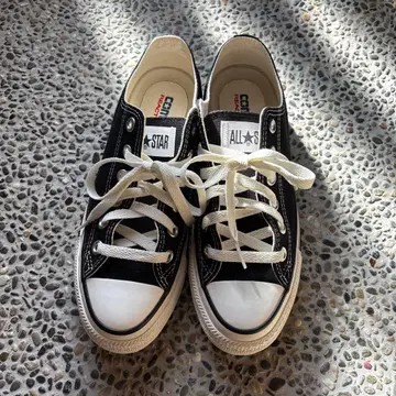 [ 24.5cm 거의 미사용 ] CONVERSE 스니커즈