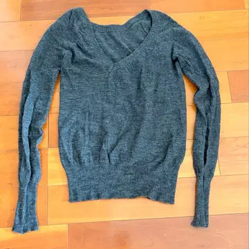 forte forte V넥 비대칭 스웨터