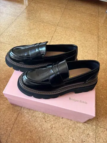 [ 새상품 ] Bridget Birkin 블랙 브라운 콤비 로퍼 통굽