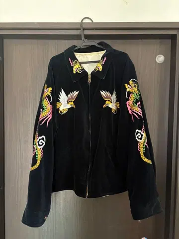 오키나와 자수 벨벳 스카잔