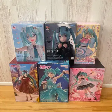 [ 가격 인하 ] 하츠네 미쿠 피규어 6체 세트