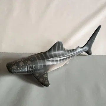 고래상어 피규어 자동차