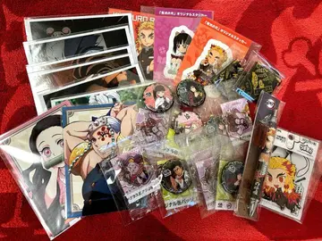 귀멸의 칼날 키링 & 캔뱃지 등 묶음 판매