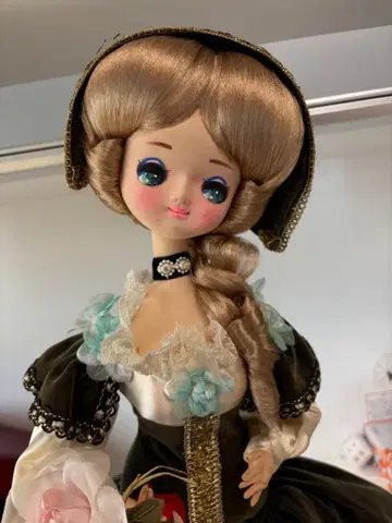 프랑스 인형 전체 길이 약 60cm