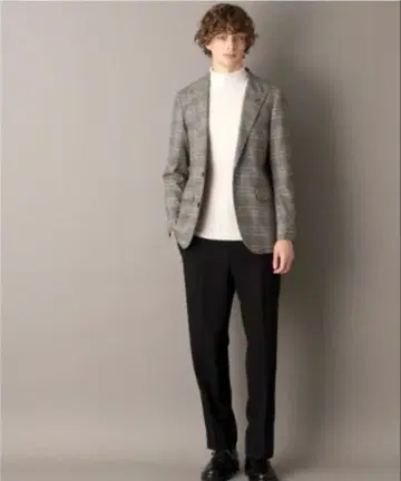 DRESSTERIOR TR 샤기 팬츠 79 사이즈 블랙