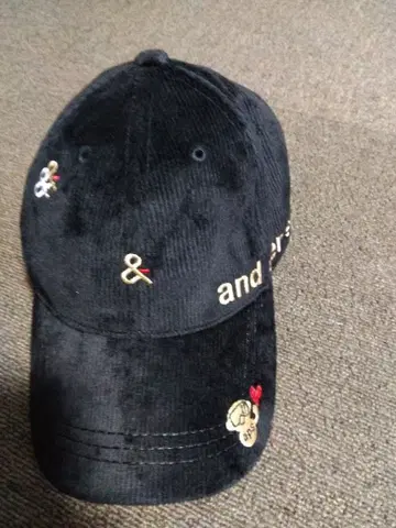 and per se 앤퍼시 코듀로이 캡 자수 디자인