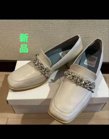 스퀘어토 4cm 로퍼 미사용 새상품