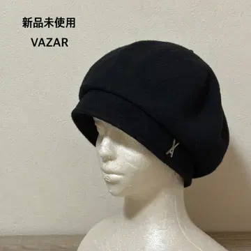 미사용 새상품 VARZAR 스터드 로고 울 베레모