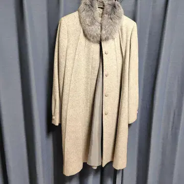 SWALLOW COAT 퍼 옷깃 롱 코트 9AR