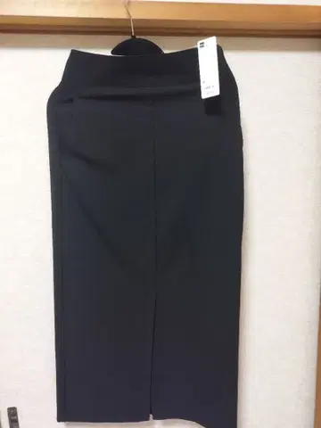 GU 블랙 롱 스커트 M 사이즈