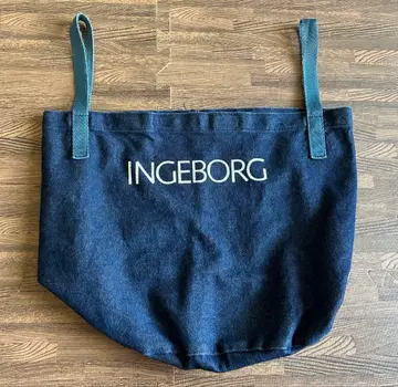 INGEBORG 네이비 토트백